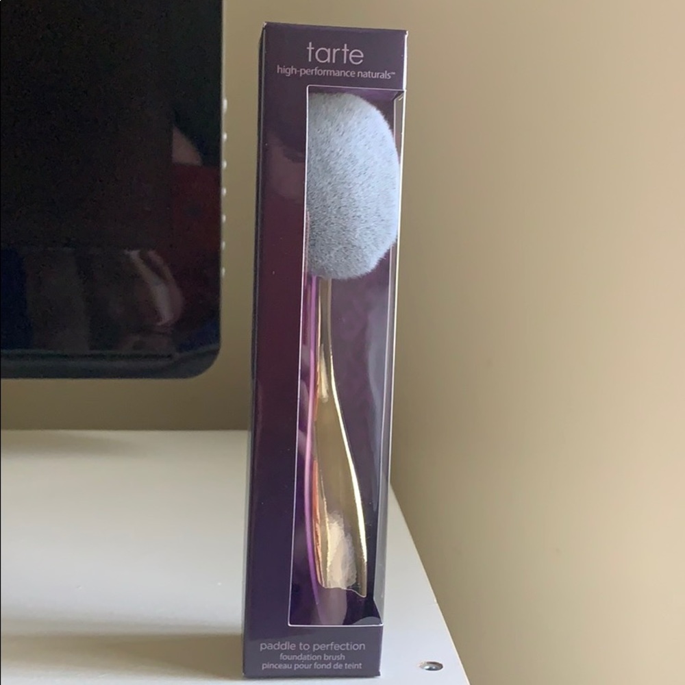 Tarte Paddle to perfection foundation brush
